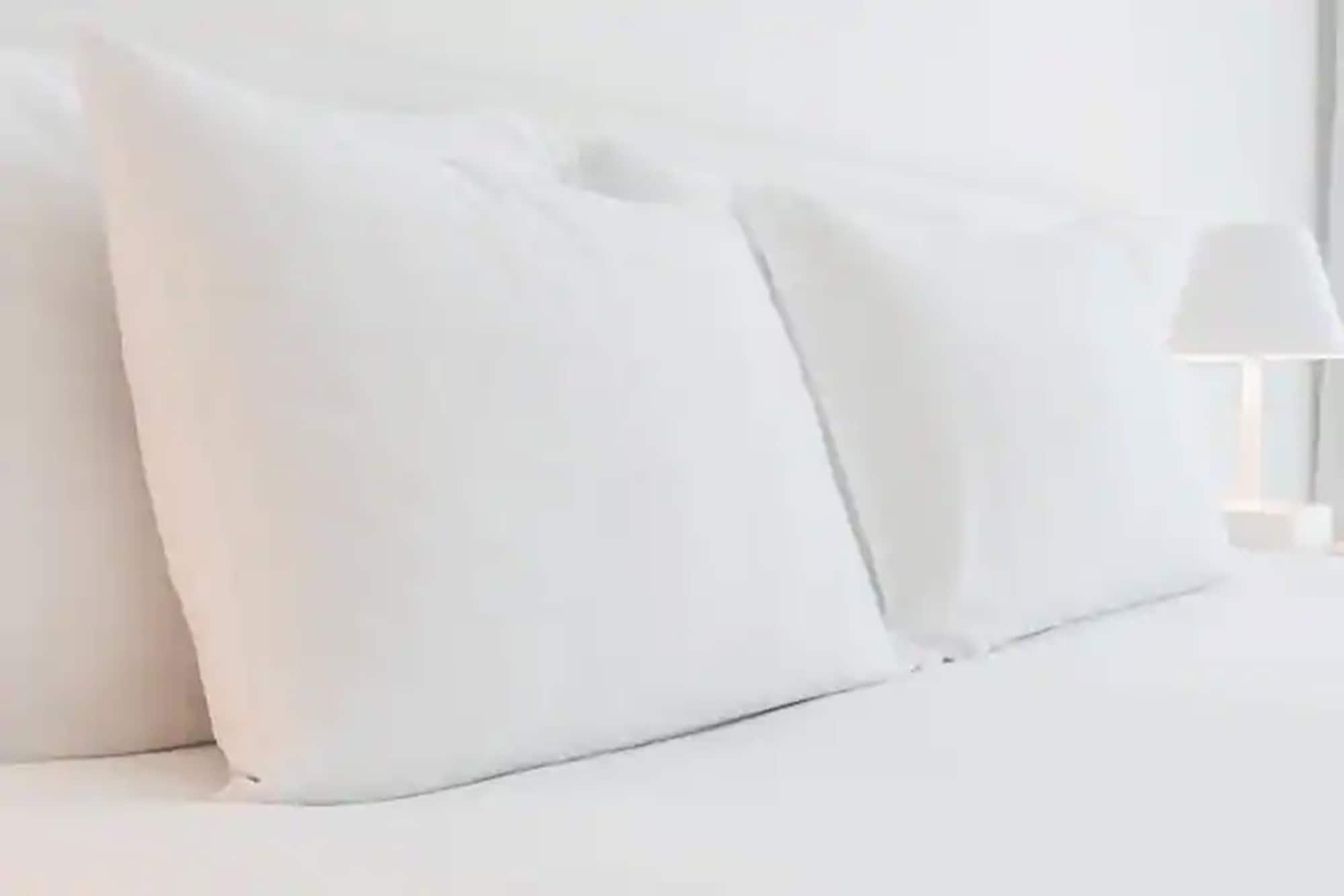 Days Inn By Wyndham Indianapolis East Post Road Ngoại thất bức ảnh