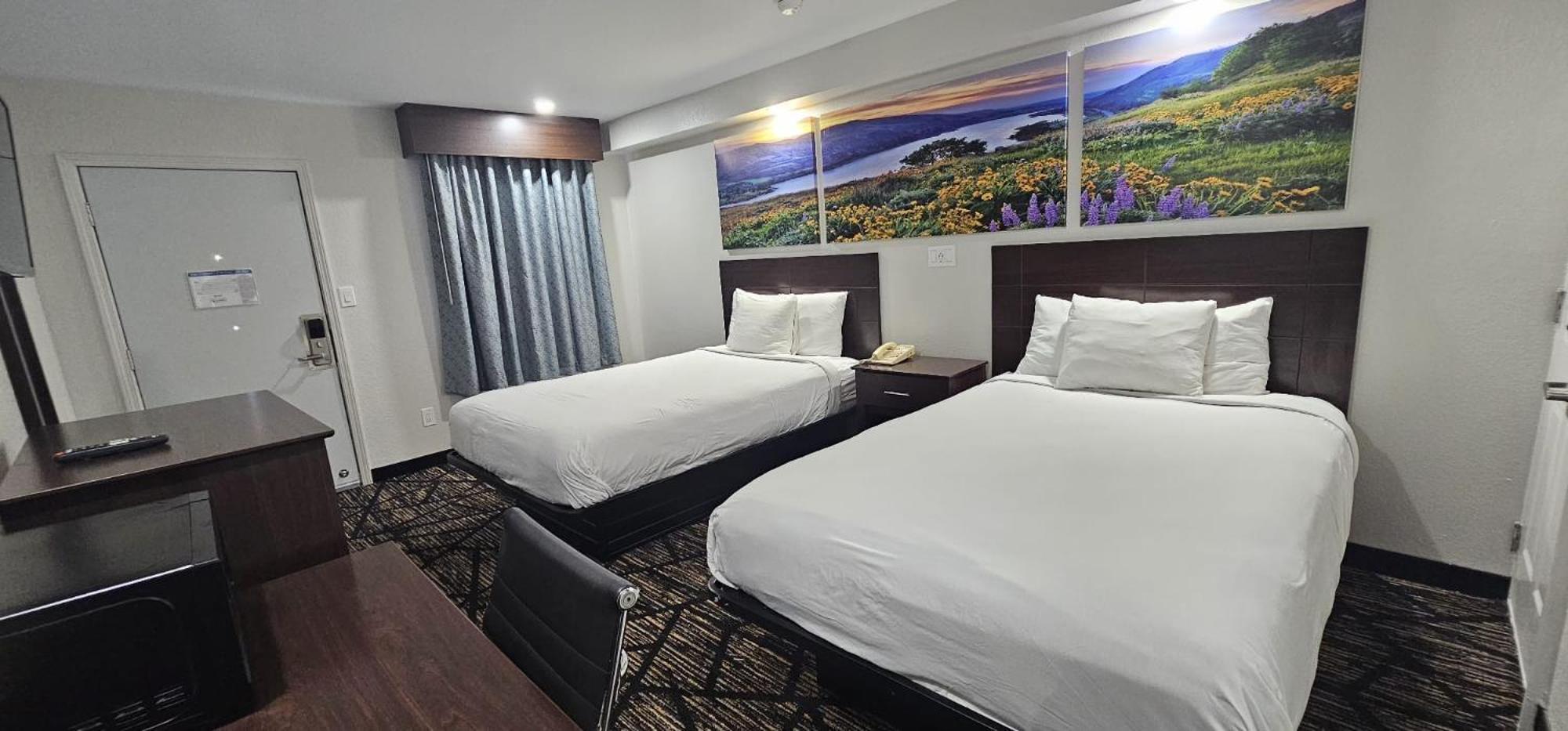 Days Inn By Wyndham Indianapolis East Post Road Ngoại thất bức ảnh